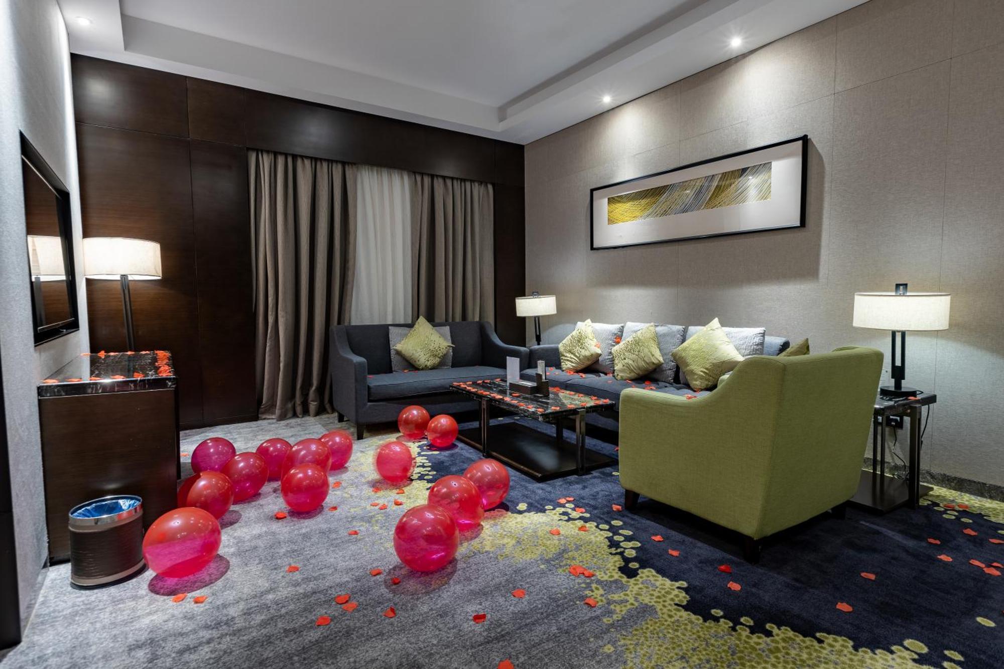 Braira Al Dammam Hotel Bagian luar foto