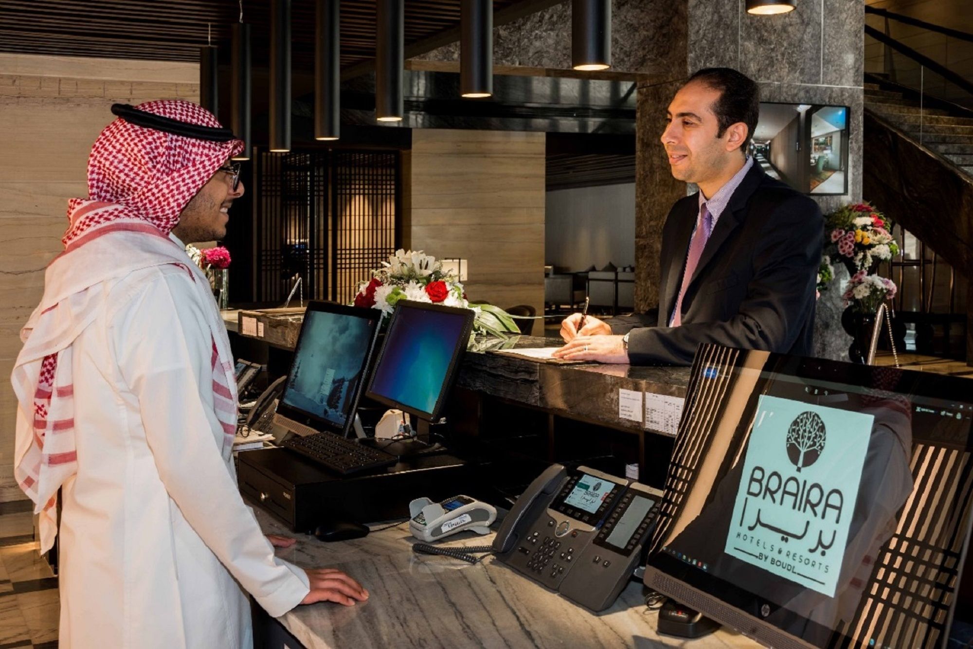 Braira Al Dammam Hotel Bagian luar foto